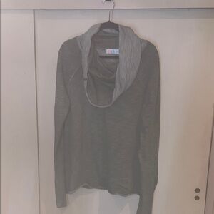 FP Beach Green Cowl Neck / hoodie long sleeve shirt OS / preowned